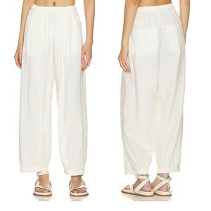 Free People “To The Sky Parachute Pants” Size : S